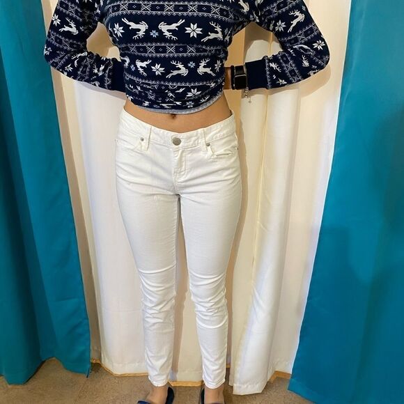 💚 A4 No boundaries white stretch jeans juniors size 9 - Picture 1 of 7